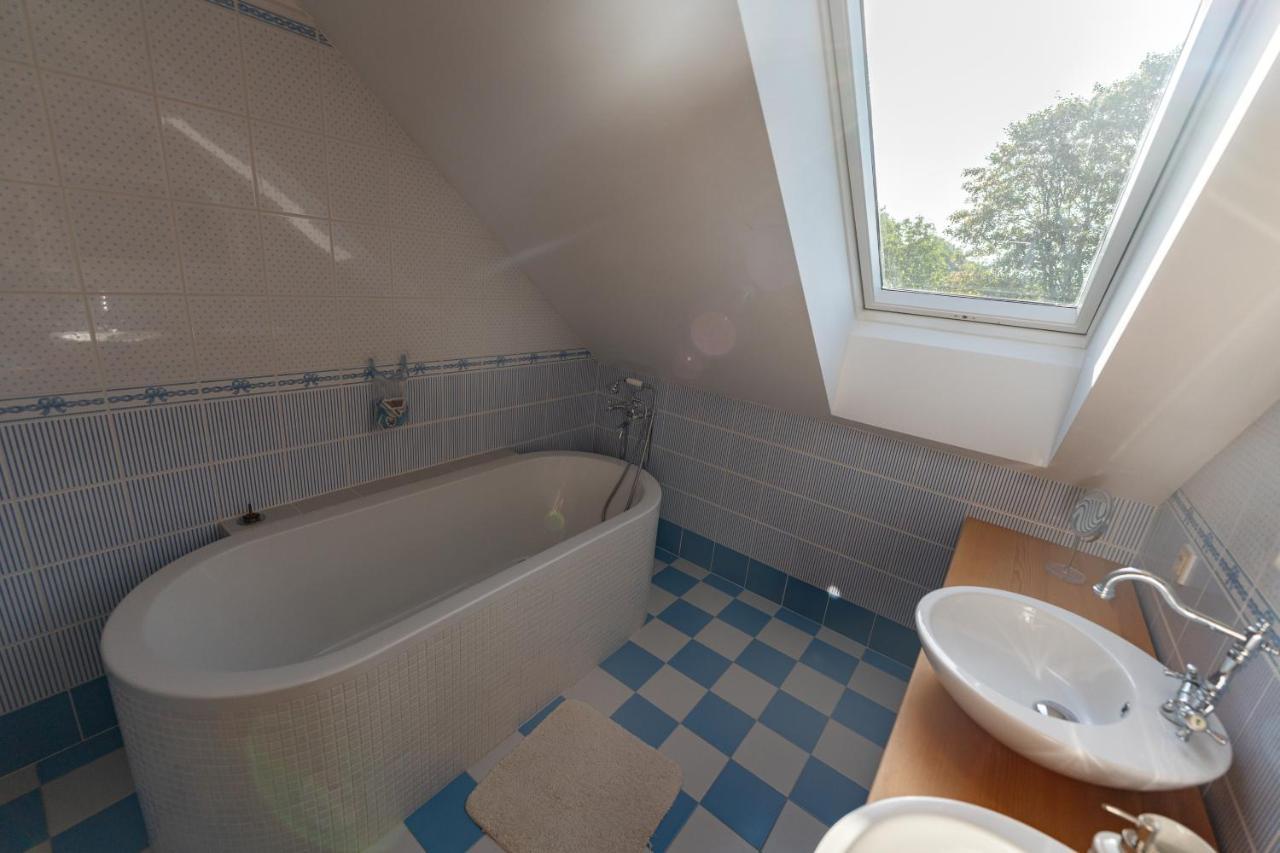 Moderni Sumavska Roubenka S Vyhledem Na Boubin Villa Vimperk Exterior photo